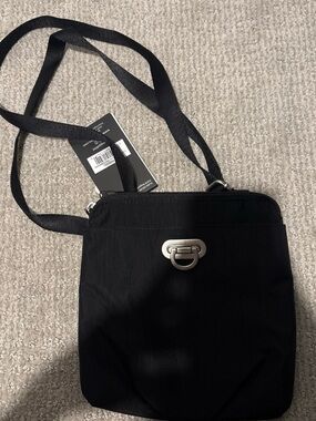 baggallini sydney travel crossbody bag Women's Rfid Journey Crossbody, Black Cheetah : Clothing, Shoes & Jewelry lightweight fabric and modern accents contain valuables inside its hands Baggallini Gold Sydney